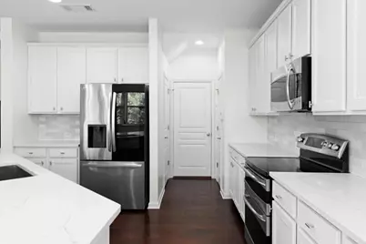 1575 Trailview Way NE, Atlanta, GA 30329 - Photo 17