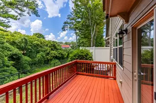 1575 Trailview Way NE, Atlanta, GA 30329 - Photo 33