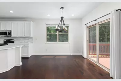 1575 Trailview Way NE, Atlanta, GA 30329 - Photo 3
