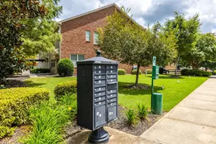 1575 Trailview Way NE, Atlanta, GA 30329 - Photo 35