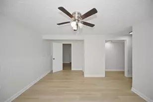 2116 Scarbrough Rd, Stone Mountain, GA 30088 - Photo 13