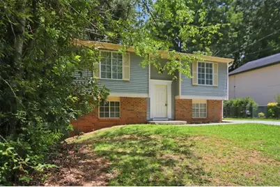 2116 Scarbrough Road, Stone Mountain, GA 30088 - Photo 5