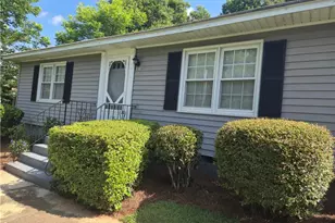 635 Burbank Circle SE, Smyrna, GA 30080 - Photo 5
