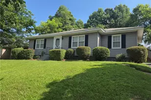 635 Burbank Circle SE, Smyrna, GA 30080 - Photo 3