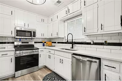 7103 Apache Lane, Riverdale, GA 30274 - Photo 11
