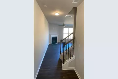 200 Broadleaf Walk #10, Woodstock, GA 30188 - Photo 3