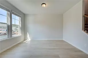 337 Tulip Dr, Covington, GA 30016 - Photo 5