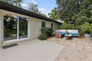 412 Derbyshire Dr, Stone Mountain, GA 30088 - Photo 25