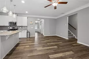 5458 Sycamore Crk Wy, Sugar Hill, GA 30518 - Photo 11