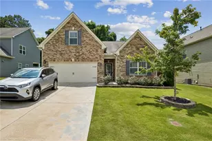 5458 Sycamore Crk Wy, Sugar Hill, GA 30518 - Photo 3
