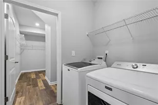 5458 Sycamore Crk Wy, Sugar Hill, GA 30518 - Photo 35