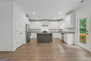 516 Brks Vlg Dr, Pendergrass, GA 30567 - Photo 7