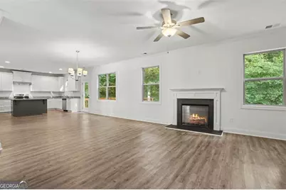 516 Brooks Village Drive, Pendergrass, GA 30567 - Photo 5