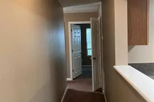 7201 Fairington Ridge Cir, Lithonia, GA 30038 - Photo 5