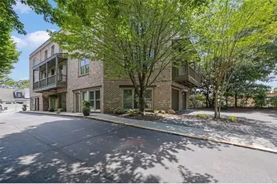 120 Green Oak Drive Unit #3, Roswell, GA 30075 - Photo 3