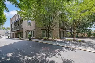 120 Green Oak Dr, Roswell, GA 30075 - Photo 3