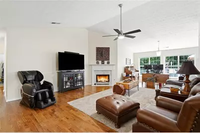 3366 Vernon Commons NW, Kennesaw, GA 30144 - Photo 3