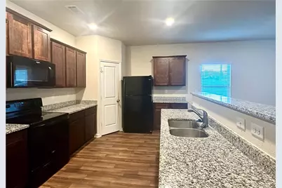 916 Independence Avenue, Pendergrass, GA 30567 - Photo 7