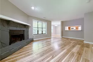 2887 Lakemont Dr SW, Marietta, GA 30060 - Photo 3