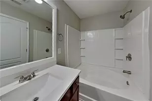 843 Lobdale Falls Dr, Lawrenceville, GA 30045 - Photo 11