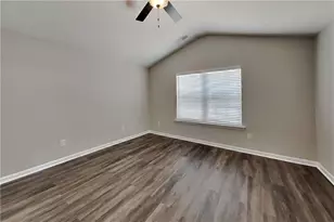 843 Lobdale Falls Dr, Lawrenceville, GA 30045 - Photo 9