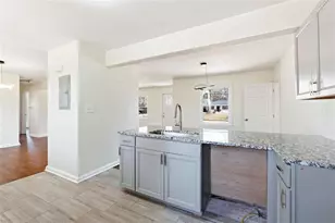 2653 Flagstone Dr, Atlanta, GA 30316 - Photo 11