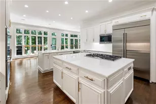 80 Club Ct, Alpharetta, GA 30005 - Photo 13