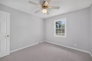 3245 Village Glen Trail S, Snellville, GA 30039 - Photo 29