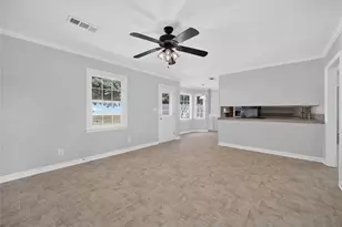 3245 Village Glen Trail S, Snellville, GA 30039 - Photo 9
