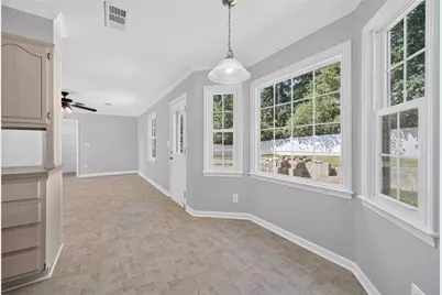 3245 Village Glen Trail S, Snellville, GA 30039 - Photo 13