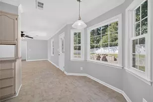 3245 Village Glen Trail S, Snellville, GA 30039 - Photo 13