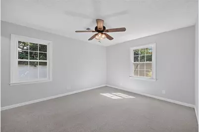 3245 Village Glen Trail S, Snellville, GA 30039 - Photo 23