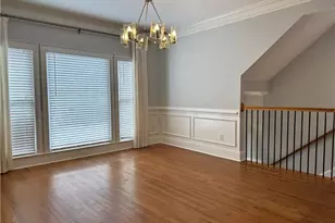 871 Lenox Ct NE, Atlanta, GA 30324 - Photo 3