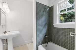 746 Brookridge Dr NE, Atlanta, GA 30306 - Photo 33