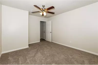 1361 Wrens Court, Jonesboro, GA 30238 - Photo 11