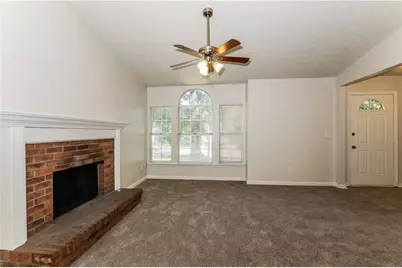 1361 Wrens Court, Jonesboro, GA 30238 - Photo 3