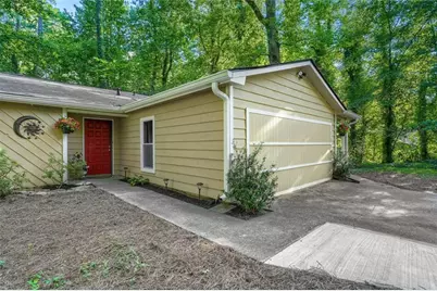 2035 N Landing Way, Marietta, GA 30066 - Photo 5