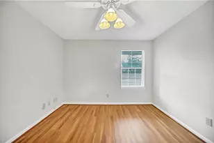 4106 Chastain Park Ct, Atlanta, GA 30342 - Photo 9