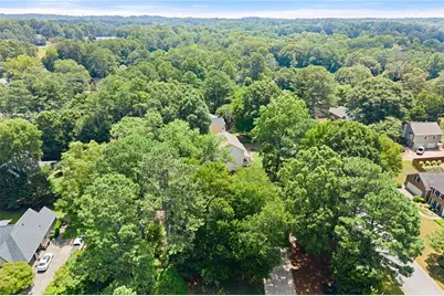 3650 Stonehenge Way NE, Marietta, GA 30066 - Photo 41