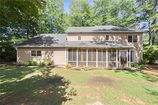 3650 Stonehenge Way NE, Marietta, GA 30066 - Photo 7