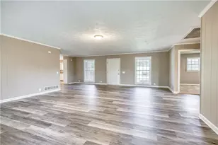 2174 Hwy 323, Gillsville, GA 30543 - Photo 5