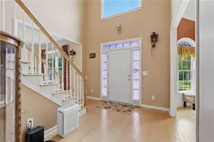 5555 Saddle Tree Ct, Buford, GA 30518 - Photo 3