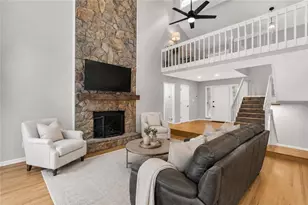 505 Woodman Pl, Roswell, GA 30076 - Photo 3