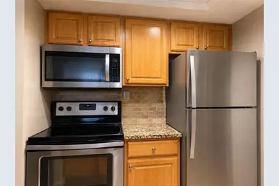 3075 Chastain Park Court NE, Atlanta, GA 30342 - Photo 13