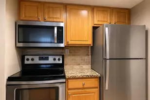 3075 Chastain Park Ct NE, Atlanta, GA 30342 - Photo 13