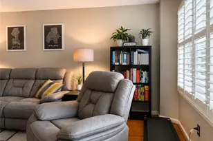 3075 Chastain Park Ct NE, Atlanta, GA 30342 - Photo 7
