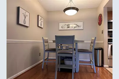 3075 Chastain Park Court NE, Atlanta, GA 30342 - Photo 9