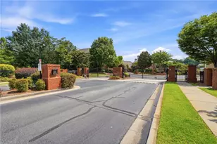 10870 Bossier Dr, Johns Creek, GA 30022 - Photo 51