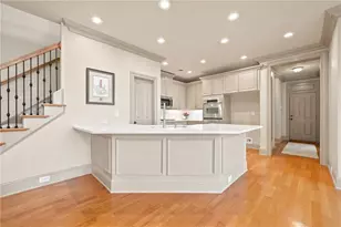 10870 Bossier Dr, Johns Creek, GA 30022 - Photo 11