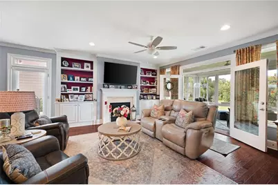 121 Clover Way, Woodstock, GA 30188 - Photo 17